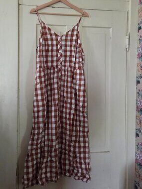 Plus size dress